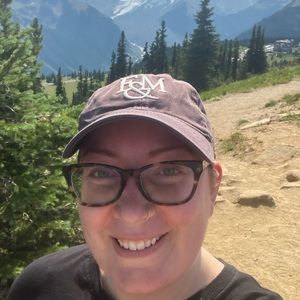 Meet your Posher, Samantha